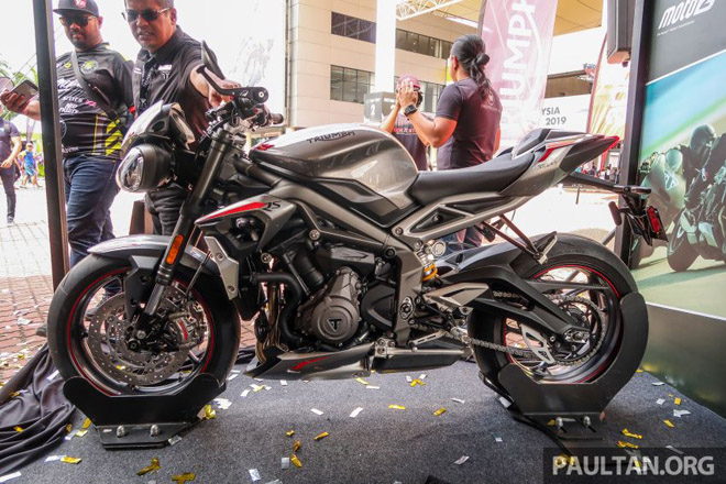 2020 Triumph Street Triple 765RS chính thức ra mắt thị trường Đông Nam Á