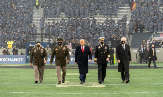 Cựu tướng Hoa Kỳ: Tổng thống Donald Trump có thể điều quân đội để hủy chiến thắng của Joe Biden