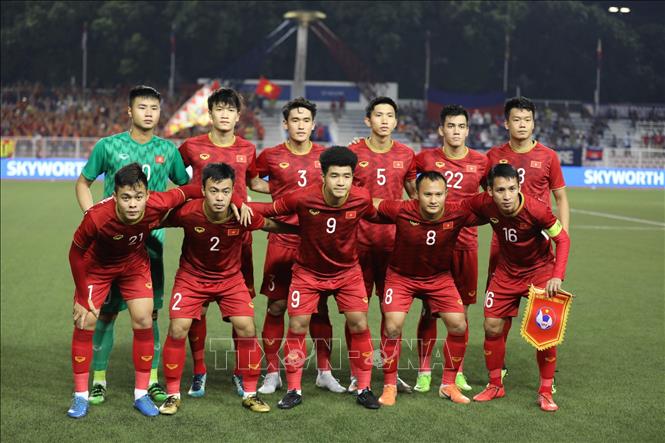 Tin bóng đá tối 14/4: ĐT Việt Nam đón 'siêu viện binh' dự SEA Games 31; Thương vụ Quang Hải ngã ngũ