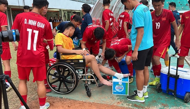 Thái Lan dùng tiểu xảo khiến trụ cột ĐT Việt Nam chấn thương nặng, vắng mặt ở Chung kết AFF Cup 2022