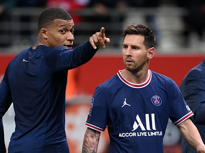 Lịch thi đấu bóng đá hôm nay 21/8: Mbappe công khai 'đuổi cổ' Messi, PSG khủng hoảng trước khắc tinh