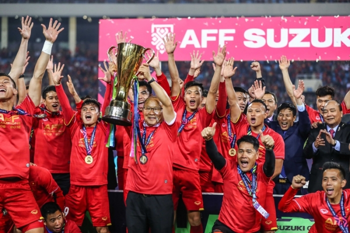 Quang Hải khó rời Pau FC sau án phạt của FIFA: HLV Park và ĐT Việt Nam 'lâm nguy' trước AFF Cup 2022