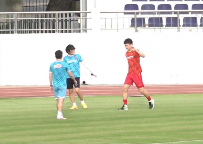 Tiền vệ số 1 Đội tuyển Việt Nam chấn thương, HLV Park Hang Seo 'lo sốt vó' trước thềm AFF Cup 2022
