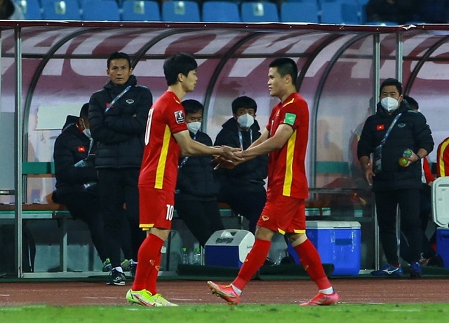 Công Phượng được đặc cách trở lại Đội tuyển Việt Nam, sao trẻ bị gạch tên sát thềm AFF Cup 2022?