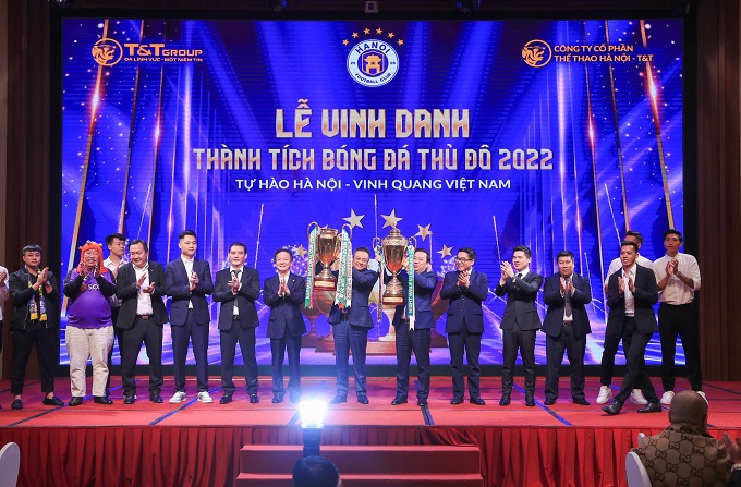 Chật vật tại Pau FC, Quang Hải tiếp tục bỏ lỡ cơ hội đi vào lịch sử bóng đá Việt Nam cùng Hà Nội FC