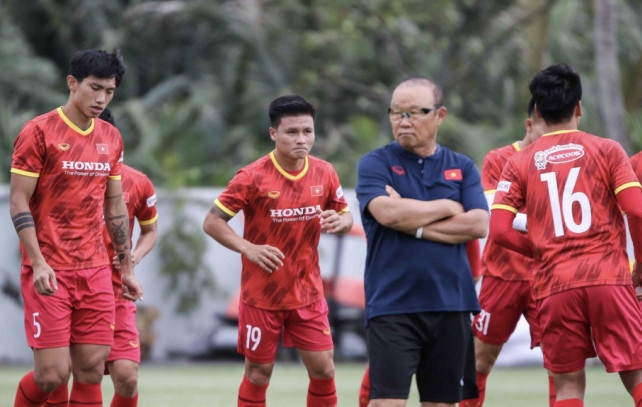 Đoàn Văn Hậu chính thức chia tay Hà Nội, rõ khả năng sang Pháp tái hợp Quang Hải trong màu áo Pau FC