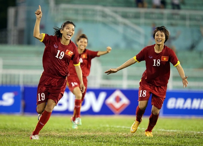 'Người hùng World Cup' tiết lộ thu nhập thấp khó tin của ĐT Việt Nam, nói 1 câu về Quang Hải gây sốc