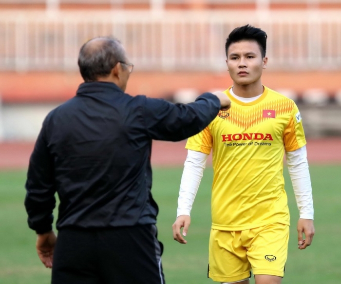 Nguồn lực chính của ĐT Việt Nam khủng hoảng, HLV Park lo sốt vó trước ngày V-League 2022 khởi tranh?