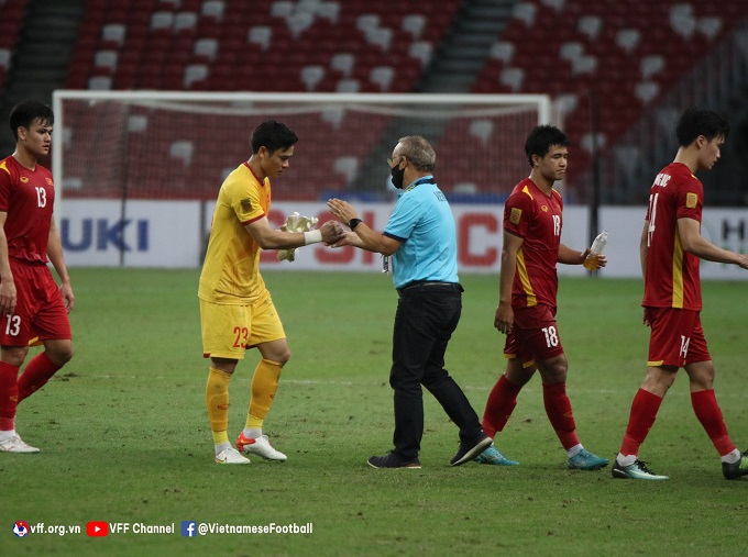 Vì ngôi sao mới của ĐT Việt Nam, HLV Park thẳng tay gạch tên Đặng Văn Lâm ở vòng loại World Cup 2022