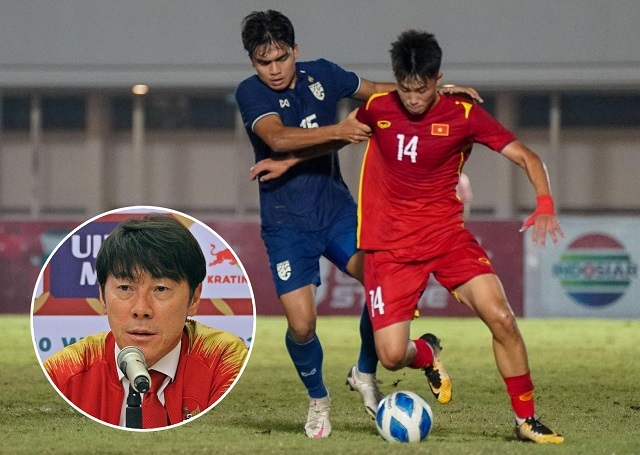 Tin bóng đá tối 12/7: ĐT Việt Nam 'gặp họa' trước bán kết U19 ĐNÁ; Quang Hải phá kỷ lục ở Pau FC
