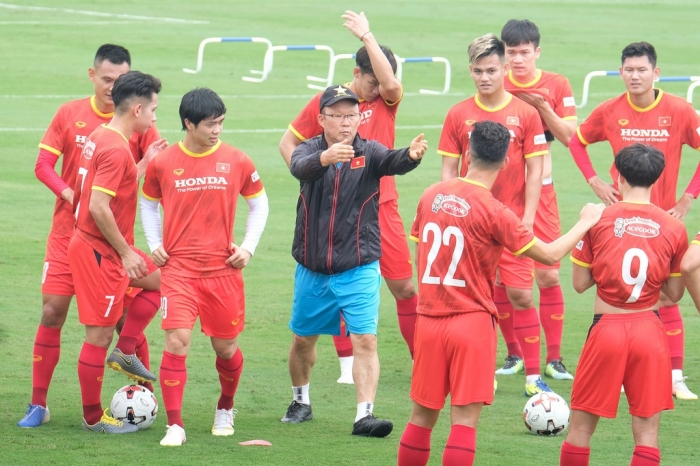 Lộ diện ngôi sao đầu tiên của ĐT Việt Nam vắng mặt ở AFF Cup 2022: HLV Park 'lo sốt vó' vì hàng thủ