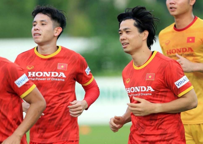Tin bóng đá tối 18/3:ĐT Việt Nam chốt danh sách dự SEA Games; Quang Hải từ chối đề nghị của HLV Park