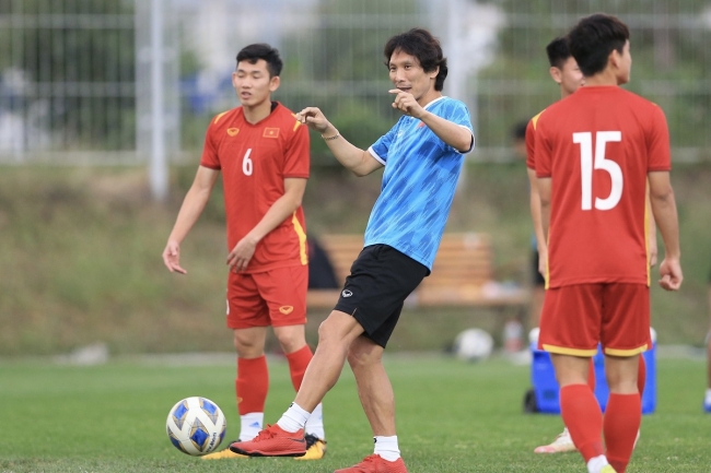 Tin bóng đá hôm nay 3/11: Hàng loạt ngôi sao vắng mặt; ĐT Việt Nam tổn thất nặng nề ở AFF Cup 2022