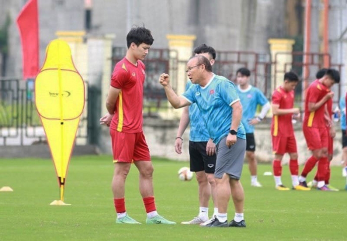 HLV Park Hang Seo chấp nhận sự thật về Quang Hải, danh sách ĐT Việt Nam dự AFF Cup 2022 có bất ngờ?