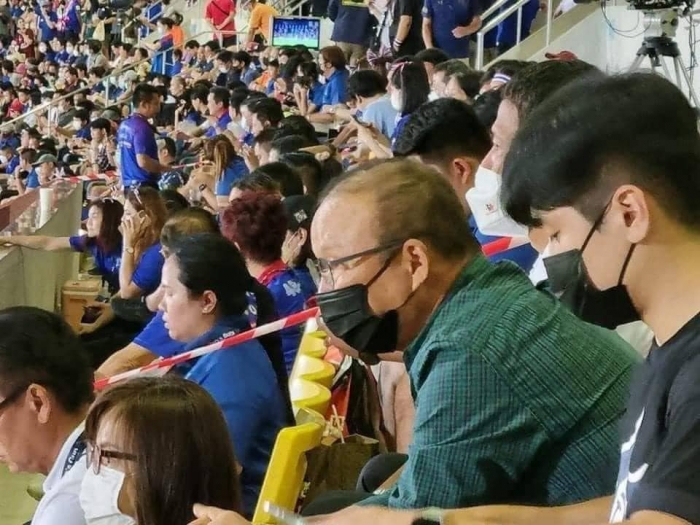 Thái Lan thảm bại ở King's Cup: HLV Park phản ứng 'khó tin' khi Chanathip chấn thương ngay trước mắt