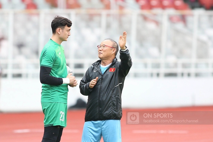 HLV Philippe Troussier 'từ chối' di sản của HLV Park, 'hy sinh' Văn Lâm để ĐT Việt Nam dự World Cup?