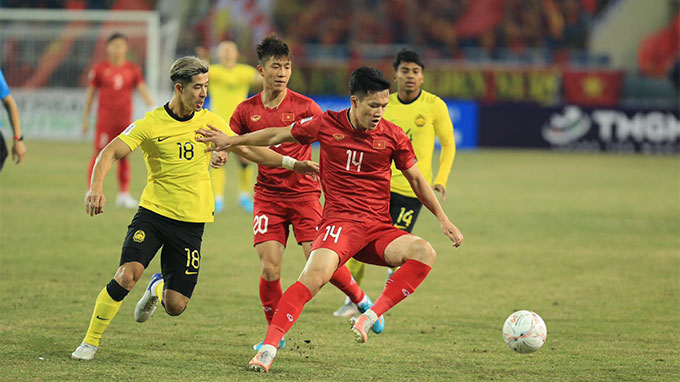 Trực tiếp bóng đá U22 Việt Nam vs U22 Malaysia: Thầy trò HLV Troussier chính thức mất ngôi đầu bảng
