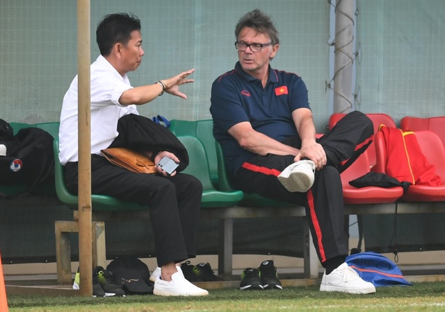 VFF tiết lộ lý do bổ nhiệm người thay thế HLV Troussier dẫn dắt U23 Việt Nam dự giải U23 Đông Nam Á