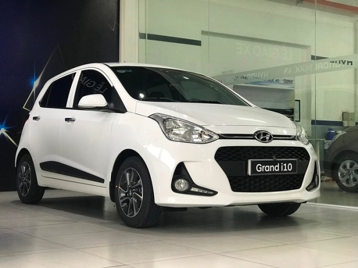 VinFast Fadil cùng Hyundai Grand i10 giảm giá