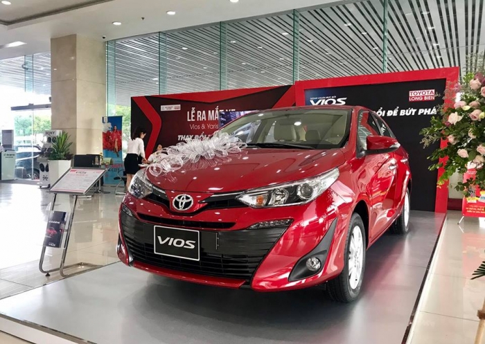 Loạt xe Toyota giảm giá tháng 11-2020