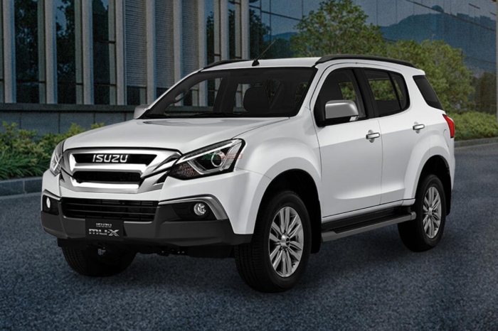 Isuzu mu-X giảm giá cuối tháng 11