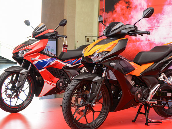 Honda Winner X giảm giá cả chục triệu đồng