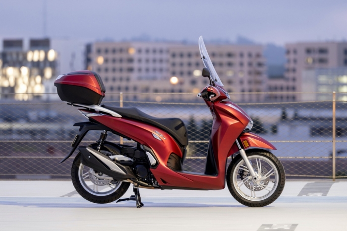 Honda SH 350i 2021 chốt giá bán