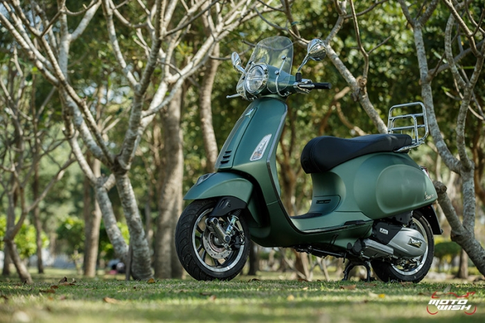 Vespa Primavera S 150 i-Get ABS Safari Special Edition 