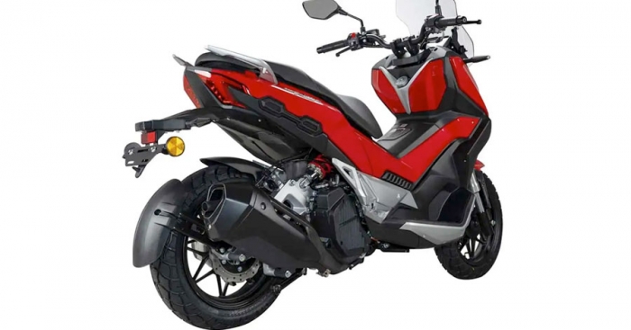 'Đàn anh' Honda Air Blade có thêm đối thủ mới, giá chỉ 50 triệu khiến dân tình phấn khích