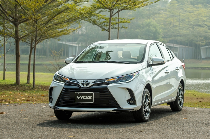 Toyota Vios bất ngờ tung ưu đãi khủng cuối tháng 10, giá bán đủ khiến Hyundai Accent 'điêu đứng'