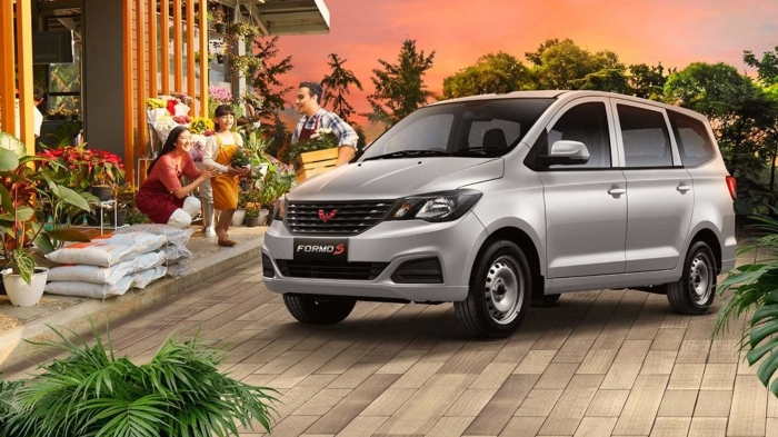 Mẫu MPV 'ngáng đường' Toyota Innova ra mắt với mức giá rẻ đến khó tin, thiết kế và trang bị gây sốt