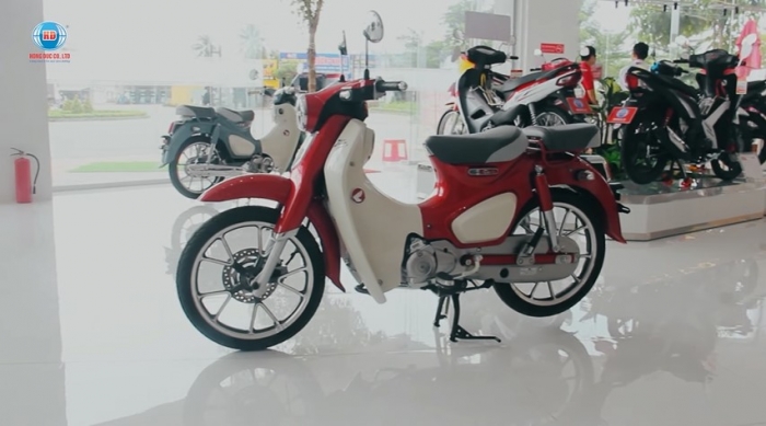 Honda Super Cub C125 bản mới nhất về Việt Nam, mức giá tại đại lý khiến Honda Wave Alpha 'rơi lệ'