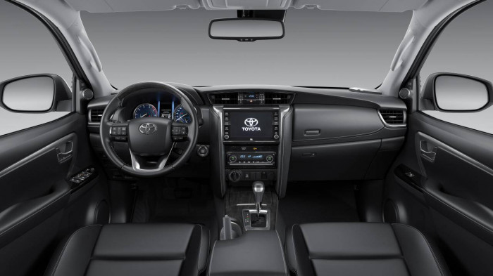 Toyota Fortuner 2022 bản nâng cấp ra mắt với loạt trang bị hiện đại, giá bán chiều lòng khách Việt