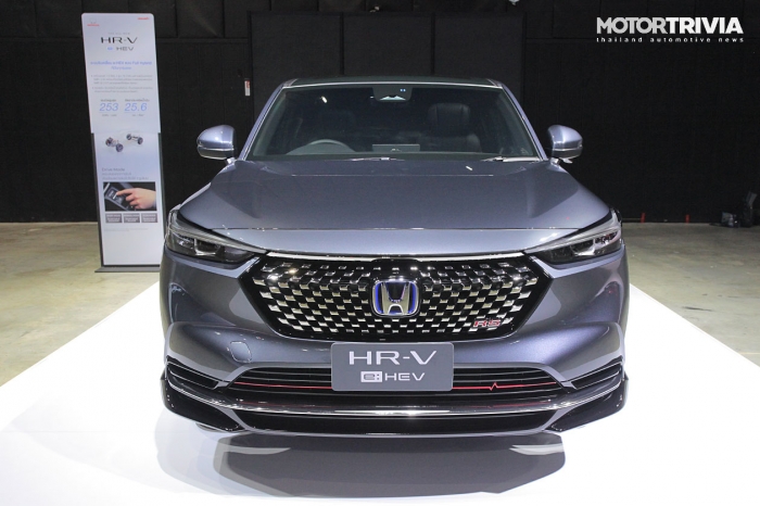 Honda HR-V 2022 chốt giá bán 672 triệu đồng: Diện mạo thực tế đẹp mãn nhãn, trang bị ngập tràn