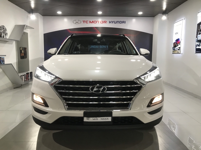 Giá lăn bánh Hyundai Tucson 2021 rẻ đến bất ngờ trong tháng 12, gây sức ép lên Honda CR-V