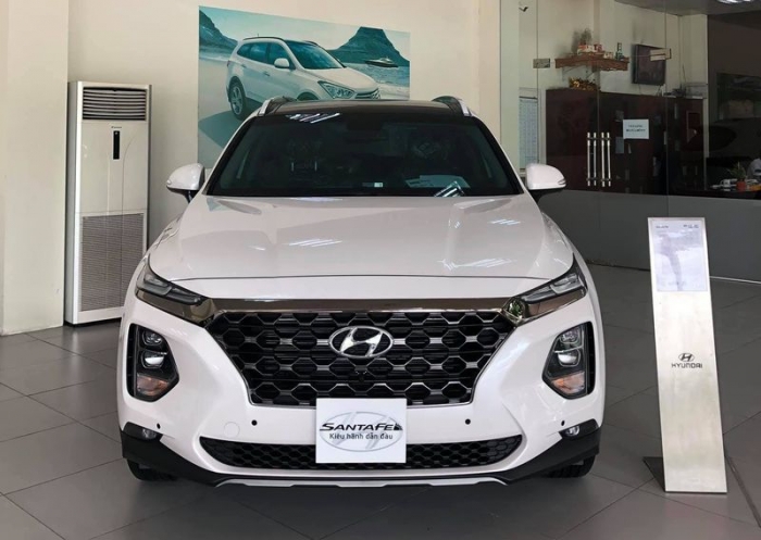 Hyundai SantaFe giảm giá đón Tết Nguyên đán