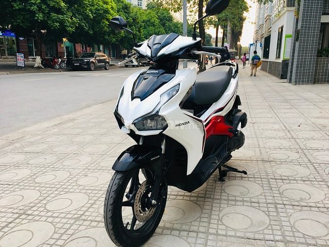 Honda SH, Honda Air Blade có giá rẻ như cho