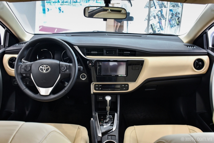 Toyoto Corolla Altis ưu đãi cạnh tranh Mazda3, Kia Cerato