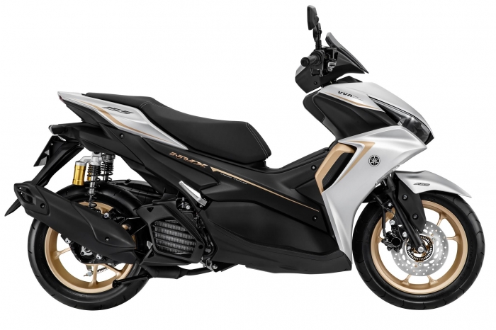 Yamaha NVX 155 2021 có thêm phiên bản mới: Giá 53 triệu, thiết kế thể thao 'đe nẹt' Honda Air Blade