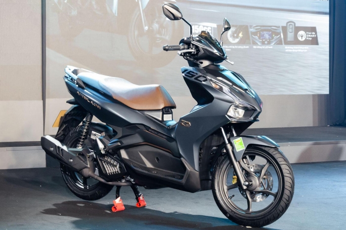 Honda SH, Air Blade 'rủ' Winner X giảm giá xuống còn 36 triệu đồng khiến khách Việt ngỡ ngàng