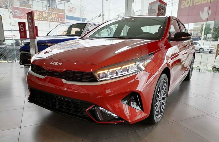 Kia Cerato 2022 bất ngờ về Việt Nam, sẵn sàng ra mắt với loạt nâng cấp làm khó Toyota Corolla Altis