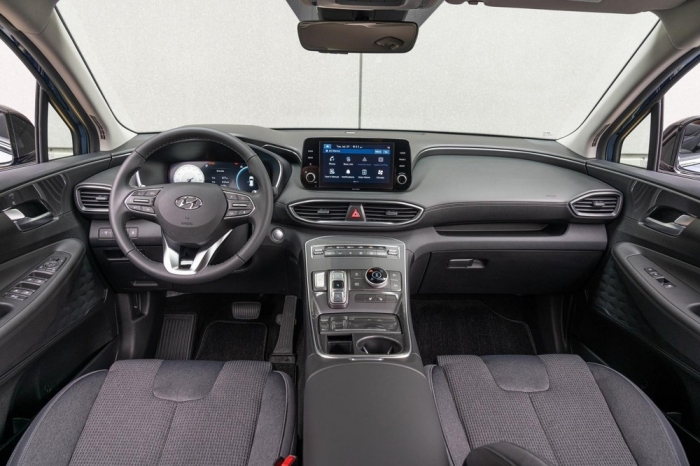 Hyundai SantaFe 2022 ra mắt phiên bản mới với giá 740 triệu, thiết kế làm lu mờ Toyota Fortuner