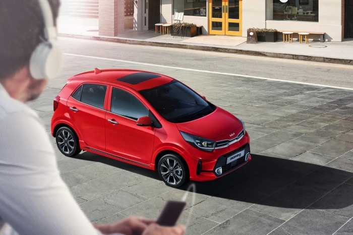 Kia Morning 2022 bất ngờ ra mắt: Đẹp hơn, trang bị ngập tràn khiến Hyundai Grand i10 'lo lắng'