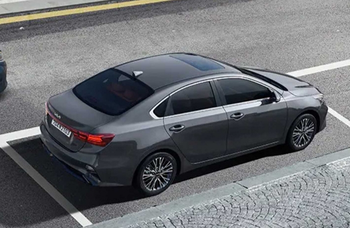 Kia Cerato 2022 ra mắt khách Việt trong tuần tới, nhiều đại lý rục rịch nhận cọc