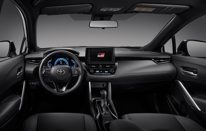 Toyota Corolla Cross có thêm bản thể thao với giá 719 triệu, thiết kế thể thao 'chặt đẹp' Kia Seltos