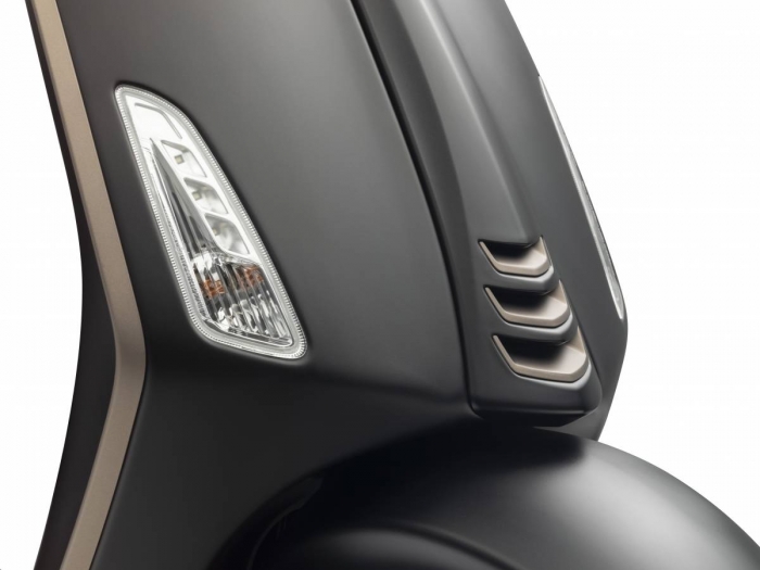 Honda SH 150i có thêm đối thủ mới với giá bán khó tin, gây sốt với thiết kế đẹp mãn nhãn