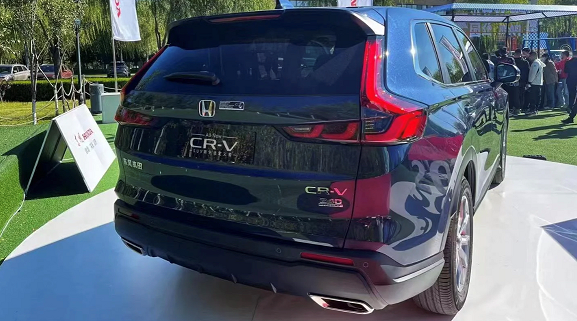Honda CR-V 2023 ra mắt tại thị trường láng giềng, gây sốt với loạt nâng cấp vượt trên cả mong đợi