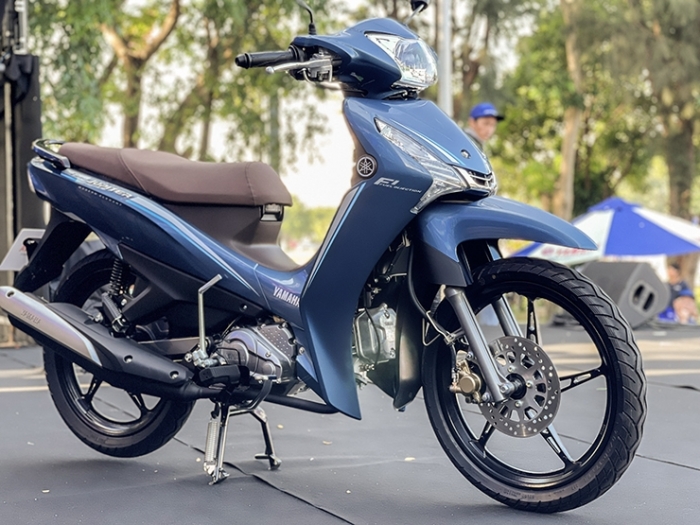 Đối thủ ngang cơ Honda Future 2022 bất ngờ giảm giá kịch sàn, chỉ 28 triệu khiến khách Việt phát sốt