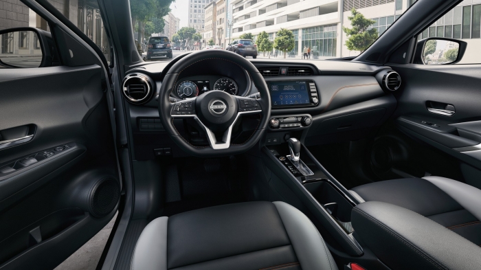 Nissan Kicks 2023 chính thức chốt giá bán siêu rẻ, con số khiến Toyota Corolla Cross 'nóng mặt'