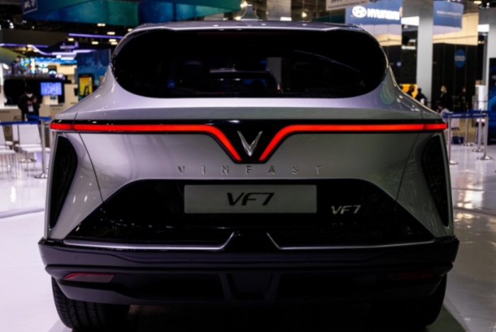 Lộ diện 'siêu phẩm' mới của VinFast: Crossover cỡ C đẹp mê mẩn, dễ 'vượt mặt' loạt xe cùng phân khúc